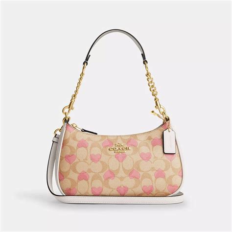 coach bag selling for huge markup in china